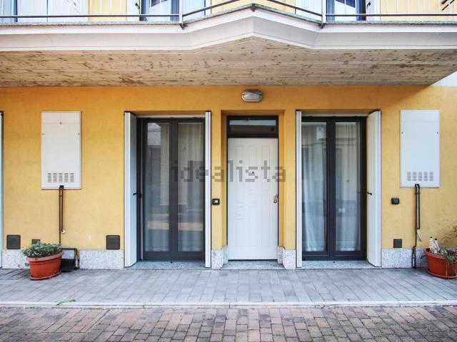 Appartamento in affitto a Regina Pacis, Monza