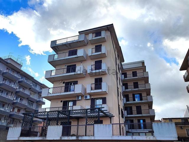 Appartamento in affitto a Ragusa, Selvaggio