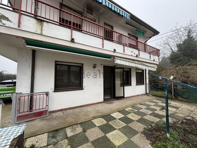Appartamento in affitto a Taglio Di Po, Veneto