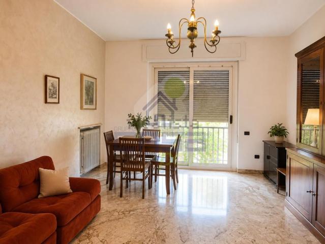 Appartamento in affitto a Desenzano Del Garda, Lombardia