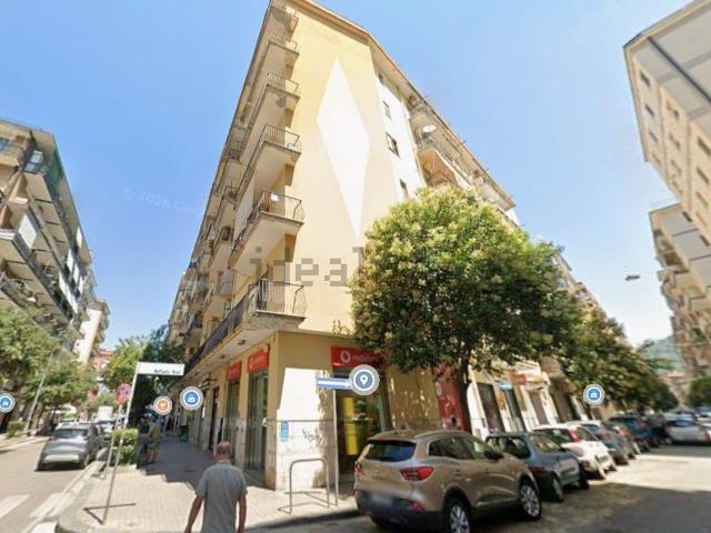 Appartamento in affitto a Pastena, Salerno