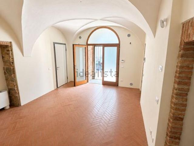 Appartamento in affitto a Adro, Lombardia