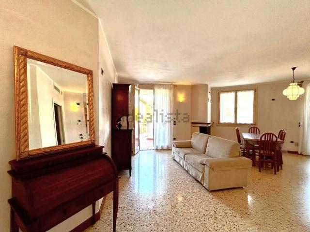 Appartamento in affitto a Olmo, Creazzo