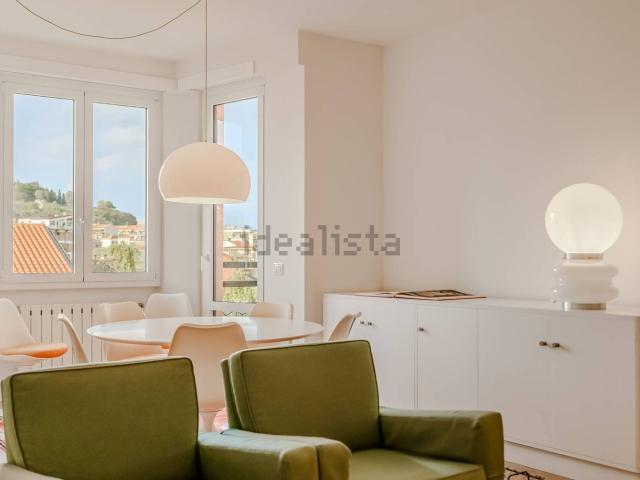 Appartamento in affitto a Arona, Novara