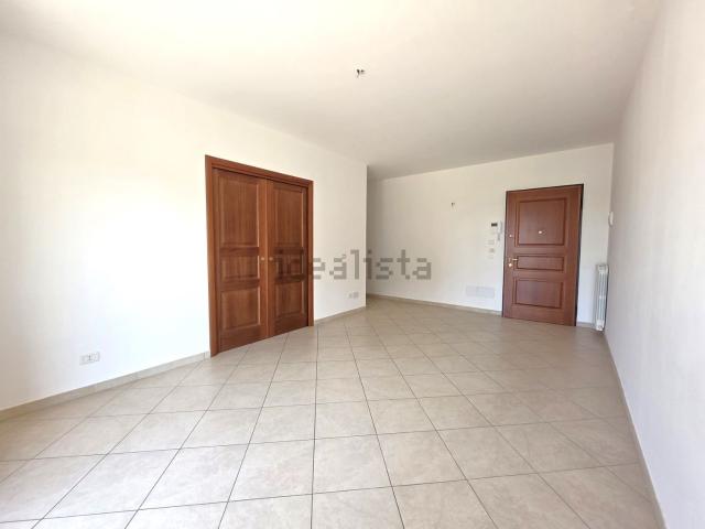 Appartamento in affitto a Puglia, Taranto