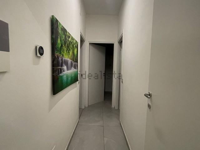 Appartamento in affitto a San Pietro città, Re