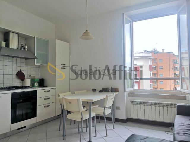 Appartamento in affitto a Municipio 9, Milano