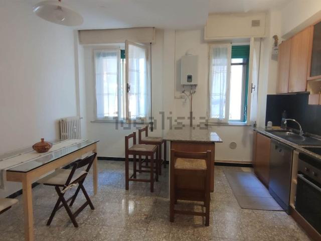 Appartamento in affitto a Centro Storico, Marche