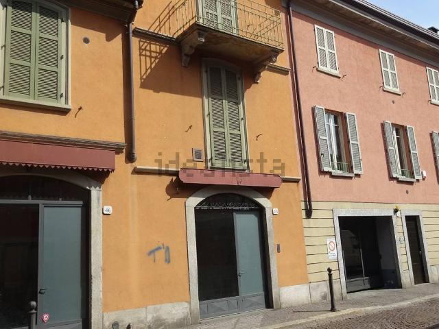 Appartamento in affitto a Borgovico, Como