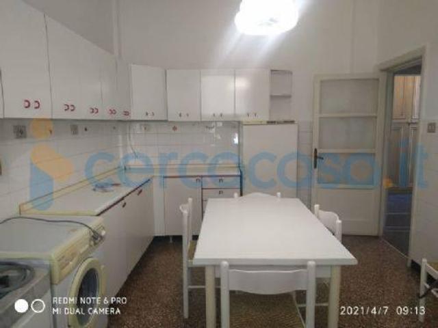 Appartamento in affitto a Centro Est, Serra Riccò