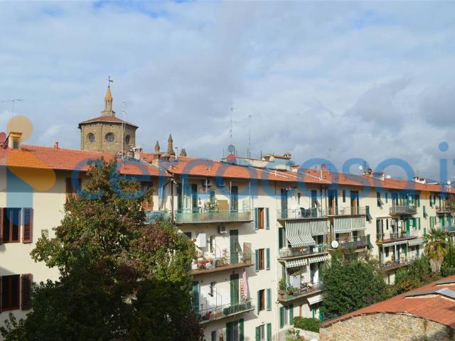 Appartamento in affitto a Quartiere 2, Firenze