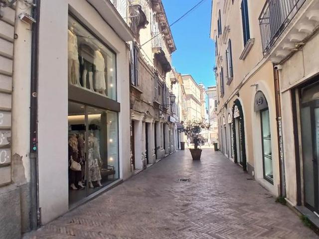 Appartamento in affitto a Vasto, Abruzzo