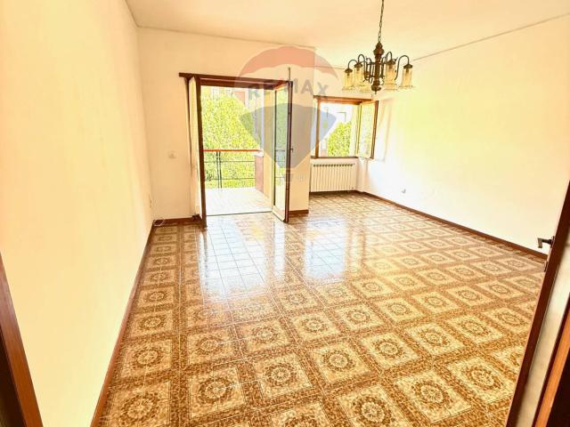 Appartamento in affitto a Santa Lucia, Prato