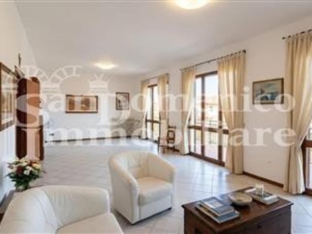 Appartamento in vendita a Cascina