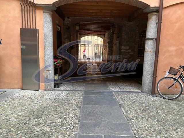 Appartamento in vendita a Como