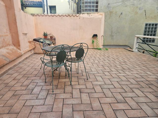 Appartamento in affitto a Borgo Mantovano, Revere