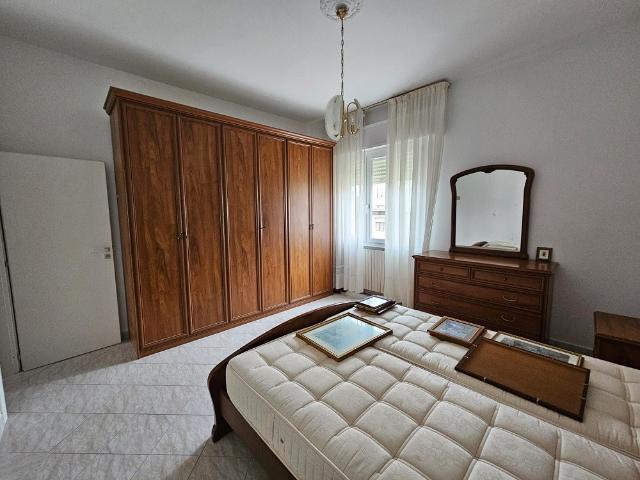 Appartamento in affitto a Ferrara, Reggio Emilia