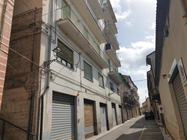 Appartamento in vendita a Sala Consilina, Campania
