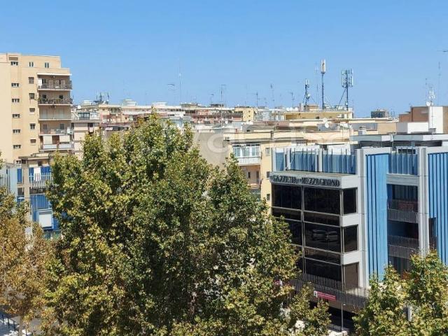 Appartamento in affitto a Municipio 1, Puglia