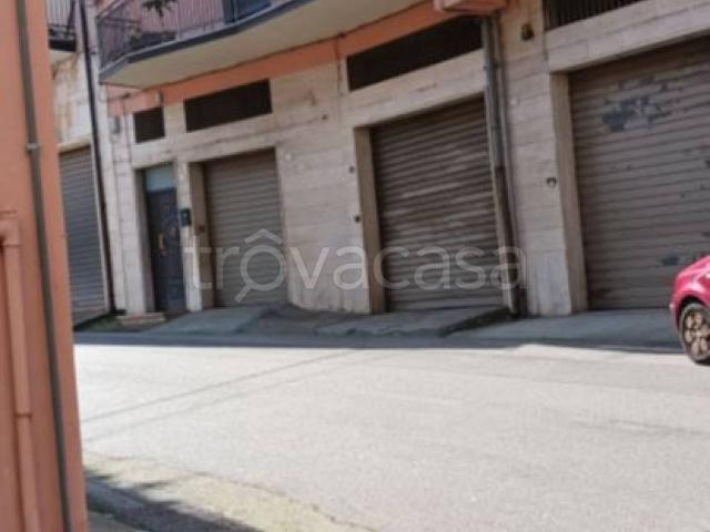 Appartamento in affitto a Barile, Basilicata
