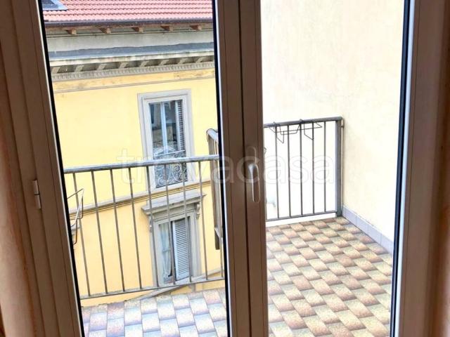 Appartamento in affitto a Bellano, Lombardia