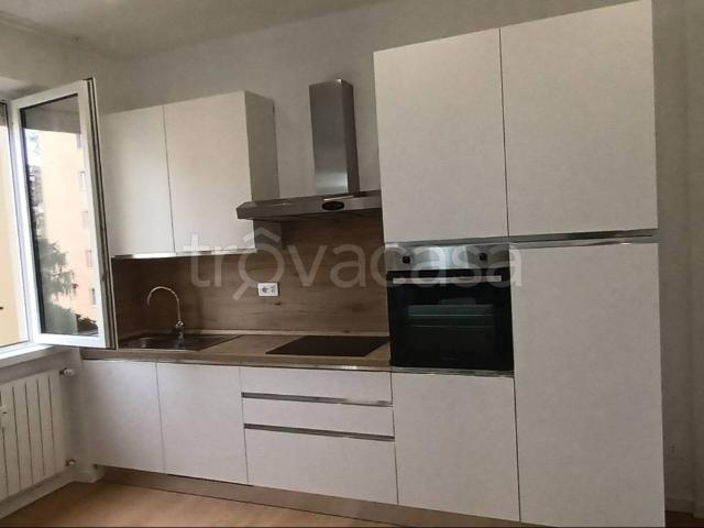 Appartamento in affitto a Finazzi, Bergamo