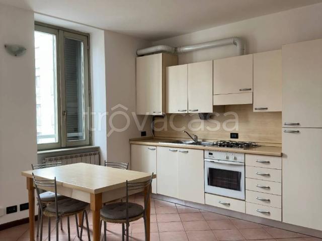 Appartamento in affitto a Bergamo, Lombardia