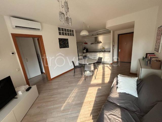 Appartamento in affitto a Loreto, Bergamo