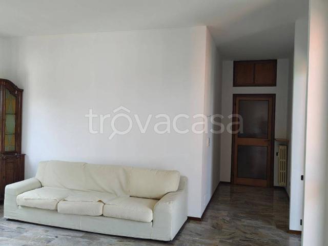 Appartamento in affitto a Bergamo, Lombardia