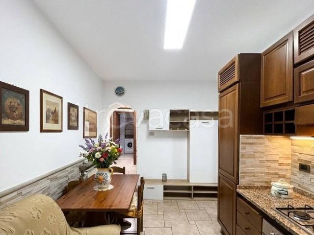 Appartamento in affitto a Monello, Binago