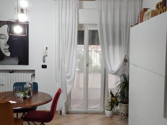 Appartamento in affitto a Bollate, Cascina Corridori