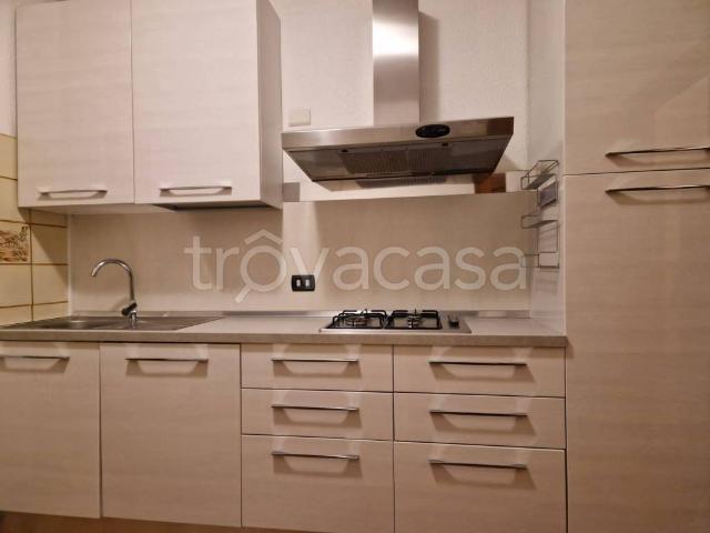 Appartamento in affitto a Bollate, Canton Sciattin