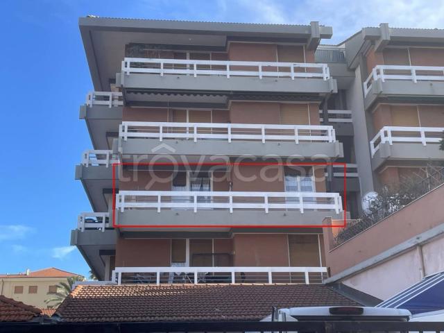 Appartamento in affitto a Bordighera, Liguria