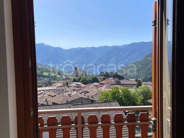 Appartamento in affitto a Comunità montana della valle Camonica, Borno