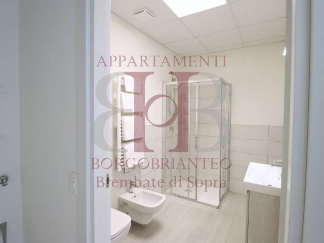 Appartamento in affitto a Brembate Di Sopra, Lombardia