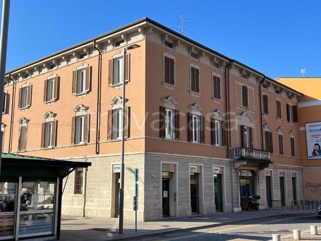 Appartamento in affitto a Zona Centro, Brescia
