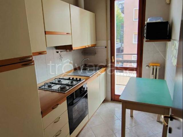 Appartamento in affitto a Bresso, Milano