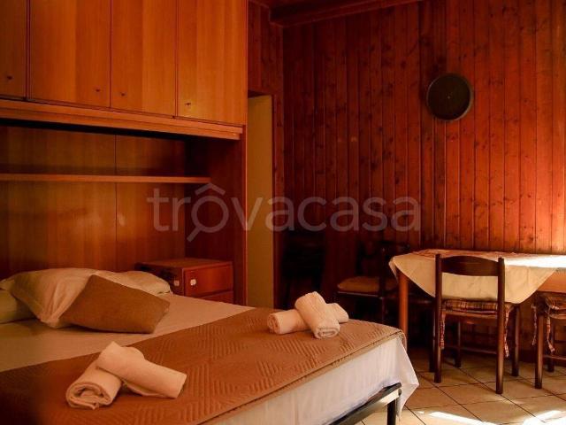 Appartamento in affitto a Brunate, Lombardia