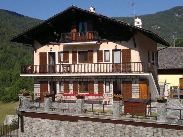 Appartamento in affitto a Brusson, Aosta