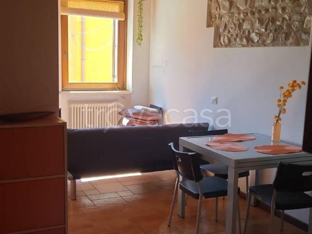 Appartamento in affitto a Abbazia, Sesto Calende