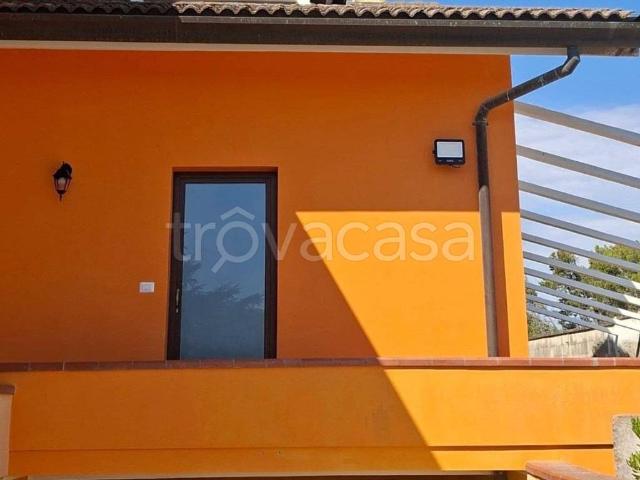 Appartamento in affitto a Campi Salentina, Lecce