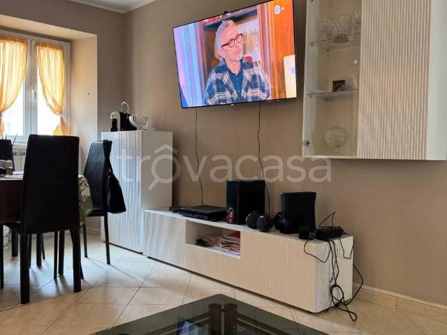 Appartamento in affitto a Perticata, Carrara