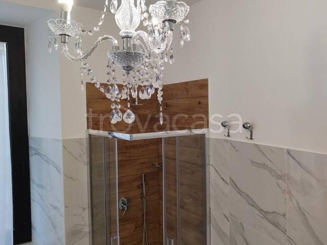 Appartamento in affitto a Ronzone, Piemonte