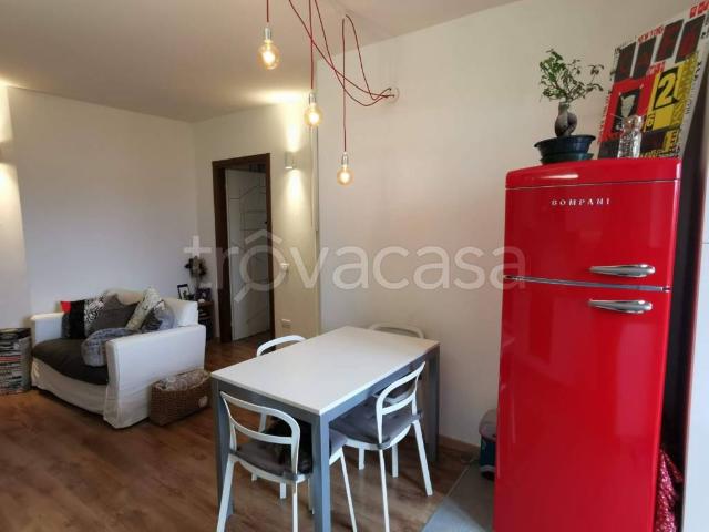 Appartamento in affitto a Tresinaro - Secchia, Re