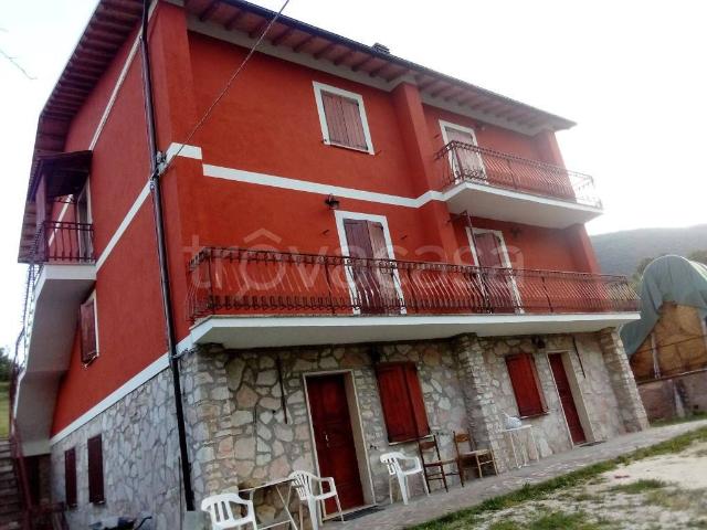 Appartamento in affitto a Cascia, Umbria