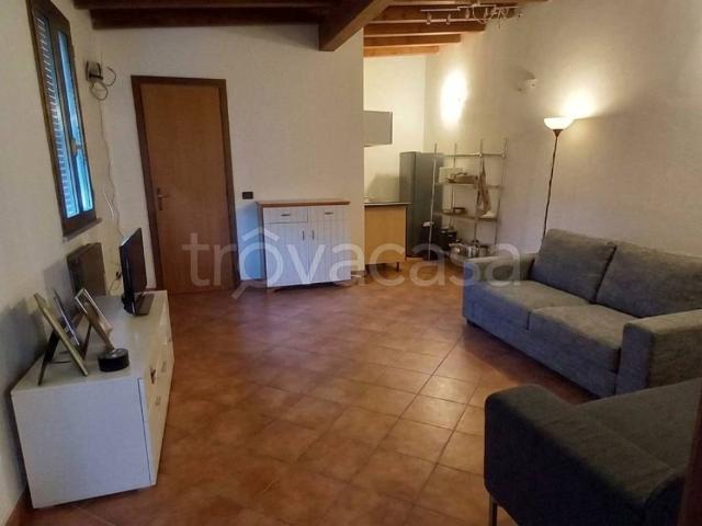 Appartamento in affitto a Casorezzo, Lombardia