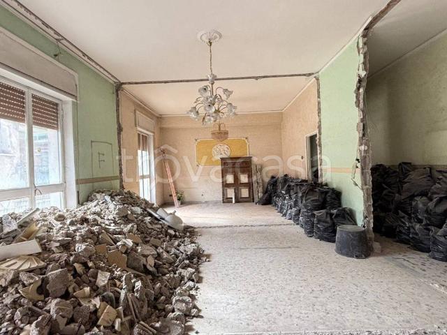 Appartamento in affitto a Arpino, Casoria