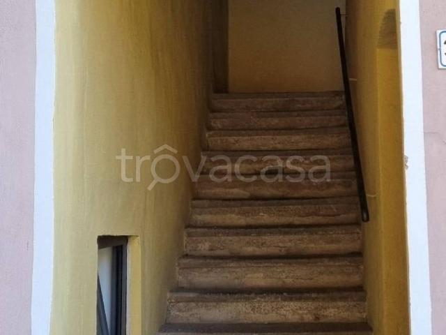 Appartamento in affitto a Castelletto sopra Ticino, Novara