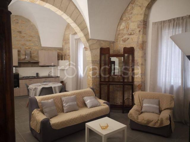 Appartamento in affitto a Quartiere Sant'Antonino, Castelvetrano