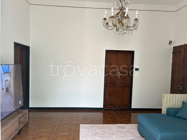 Appartamento in affitto a Sampierdicanne, Chiavari